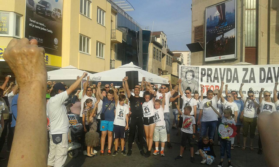 izlazak s nekim drugim