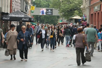Preminulo 5 osoba: U Sarajevu na korona virus pozitivno više od 1.000 ljudi