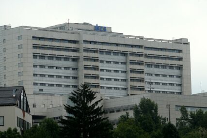 POKRENUTA ISTRAGA Tužioci ušli u klinički centar u Sarajevu