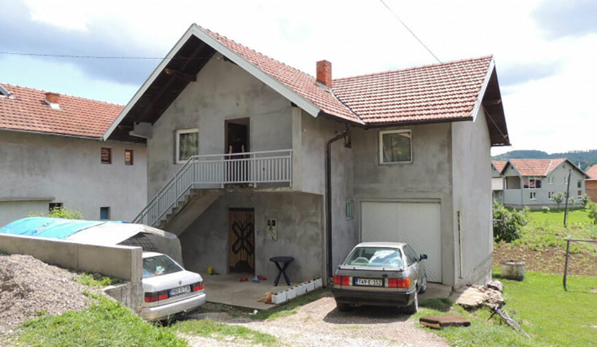 Detalji STRAVIČNOG UBISTVA kod Srebrenika: Nesrećnu ženu napao S LEĐA 200 metara od njene kuće, pucao u nju, pa je ZAKLAO