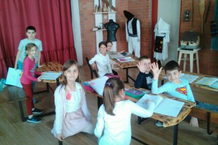 OLAKŠICE ZA RODITELJE Sve veći broj škola u Srpskoj ima produženi boravak