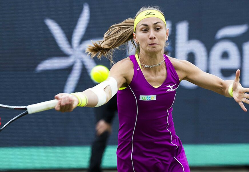 ZAUSTAVLJENA U ČETVRTFINALU Srpska teniserka Aleksandra Krunić izgubila od Amerikanke Bernarde Pere