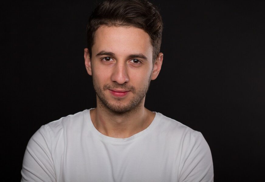 Mihajlo Jovanović na Festivalu monodrame u Banjaluci: Pronašao sam se u pismima Save Šumanovića