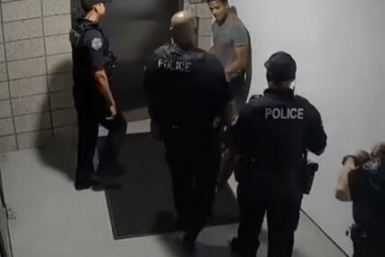 BRUTALNO PREBILI NENAORUŽANOG MUŠKARCA Snimak nadzornih kamera doveo do suspenzije četiri policajca u Arizoni (VIDEO)
