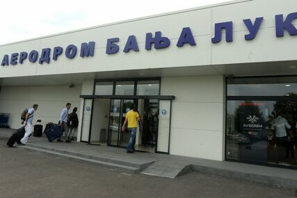 U POMOĆ STIŽU I LJEKARI Avion pun medicinske opreme iz Rusije dolazi u Banjaluku