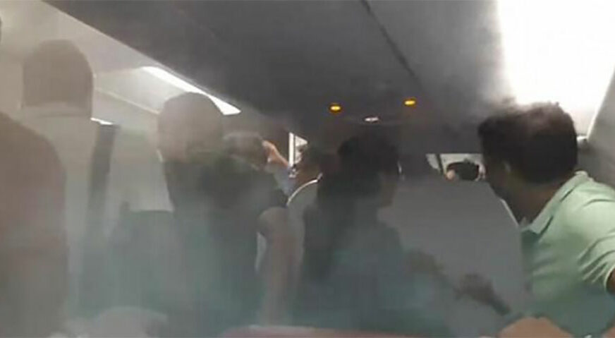 ŠOKANTAN SNIMAK Putnici počeli da povraćaju nakon što je pilot uradio OVO (VIDEO)