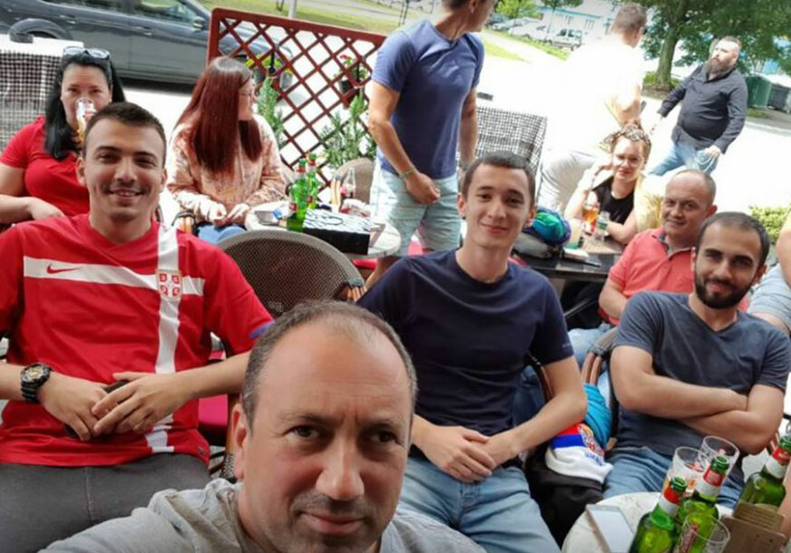 “NAVIJAMO DO POBJEDE” Crnadak, Borenović i Govedarica prate utakmicu Srbija - Kostarika
