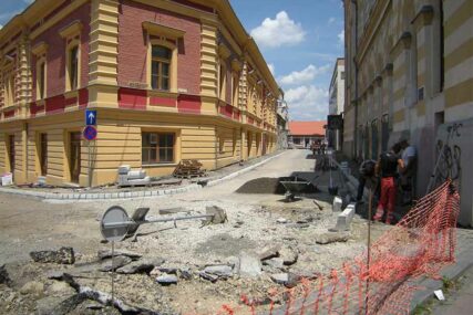 Rekonstrukcija saobraćajne infrastrukture u Brčkom: Izgradnja kružnog toka na Ilićki