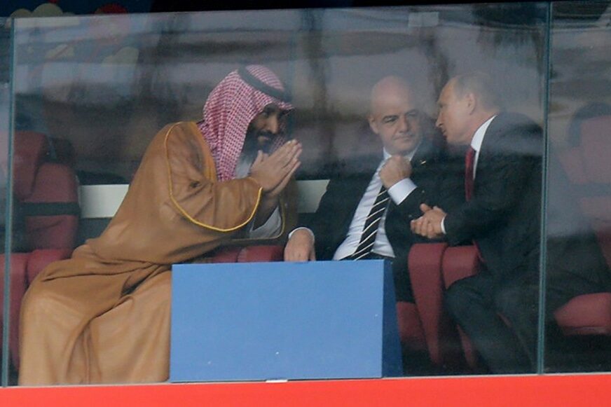 Putin je pored saudijskog princa burno slavio golove Rusije, pa je nakon meča morao da reaguje Kremlj