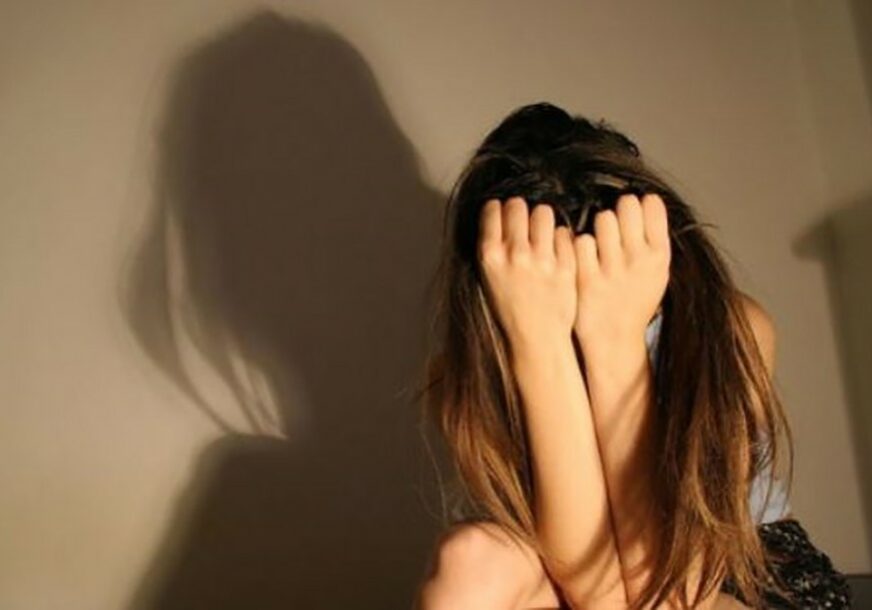 Trojica mladića u Doboju osuđena zbog pedofilije: Imali seksualni odnos sa djevojčicom (14)