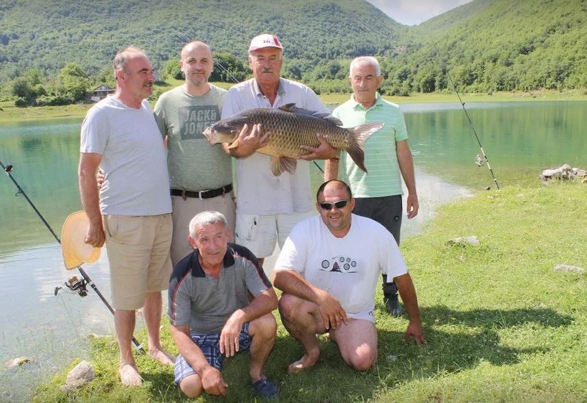 VRIJEDAN ULOV Iz Ramskog jezera izvučen ŠARAN KAPITALAC