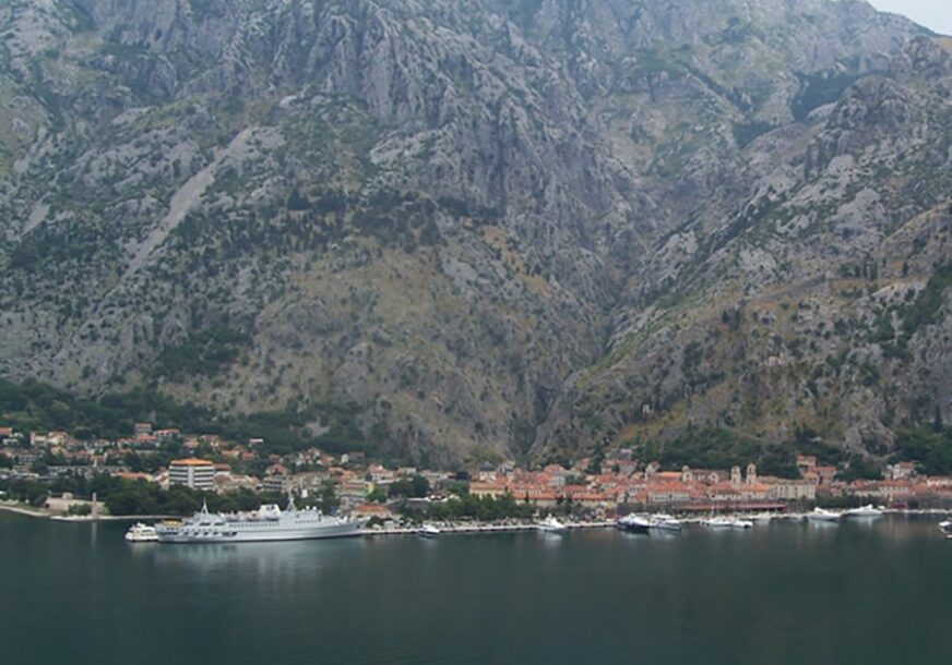 NASTAVLJAJU "OSVAJANJE" CRNE GORE Turci grade luksuzne stanove u Kotoru