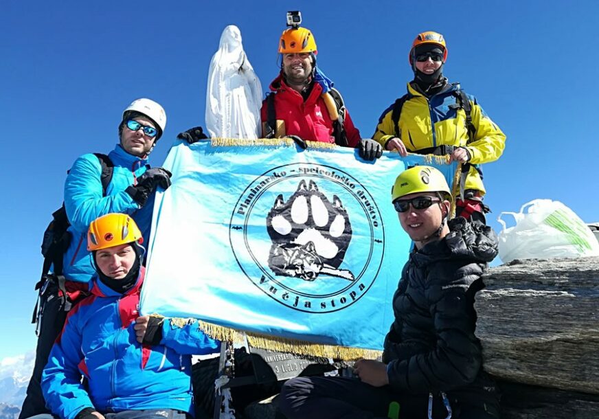 Uspjeh fočanskih planinara: Članovi "Vučje stope" osvojili i najveći vrh Italije