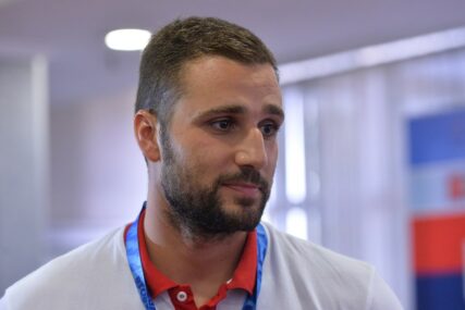 ĆUK O PETERCU ODLUKE ZA SRBIJU Nisam mogao da izgubim, samo da dobijem