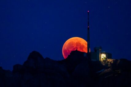 NOVA ŠANSA Indija najavila da će još jednom pokušati sletjeti na Mjesec