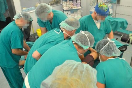 Ljekari amputirali pacijentu pogrešnu nogu: Katastrofalna greška na klinici u Austriji
