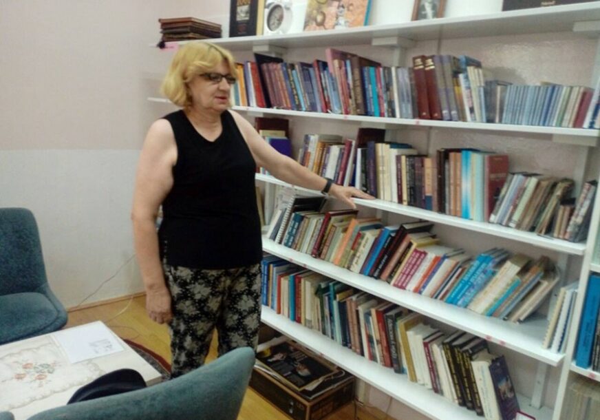 Brojne donacije povećavaju bibliotečki fond: Trebinjci ne bacaju knjige već ih poklanjaju