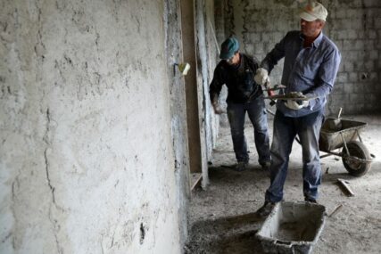 BIH OSTAJE BEZ ZANATLIJA, POSKUPLJUJU USLUGE Dobre majstore teško naći, mahom odlaze u Evropu