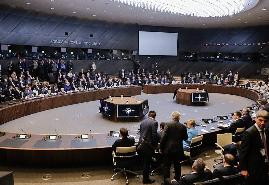 NATO: Vanredni sastanak nakon novih kritika Trampa