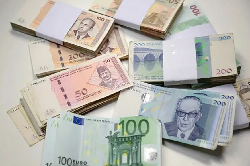 Banke iz Federacije BiH plasirale 1,3 milijarde KM kredita u Srpskoj