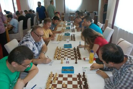 Počeo međunarodni šahovski turnir u Kotor Varošu