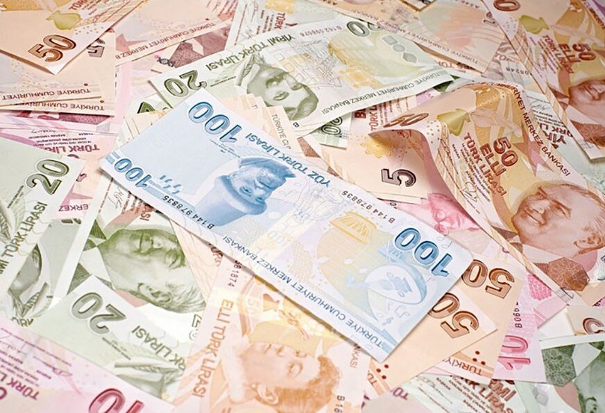 LOŠE JE POČELO Zbog Erdoganovog zeta PALA vrijednost turske valute