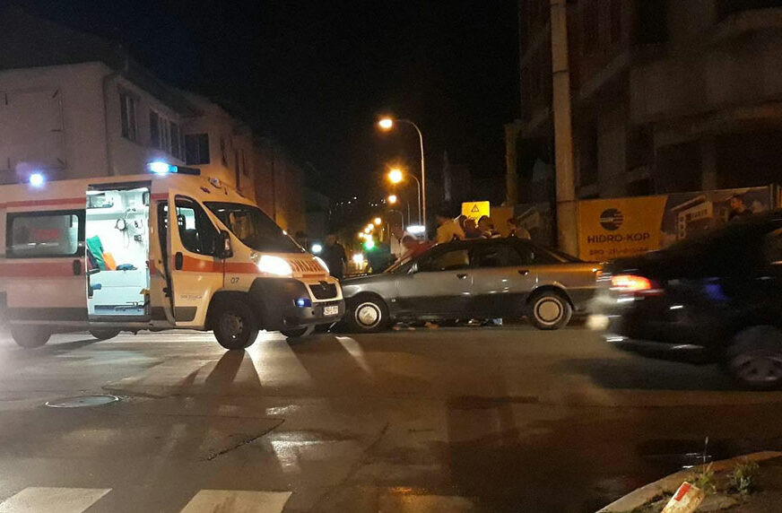 NESREĆA U BANJALUCI Automobil udario ženu na pješačkom prelazu