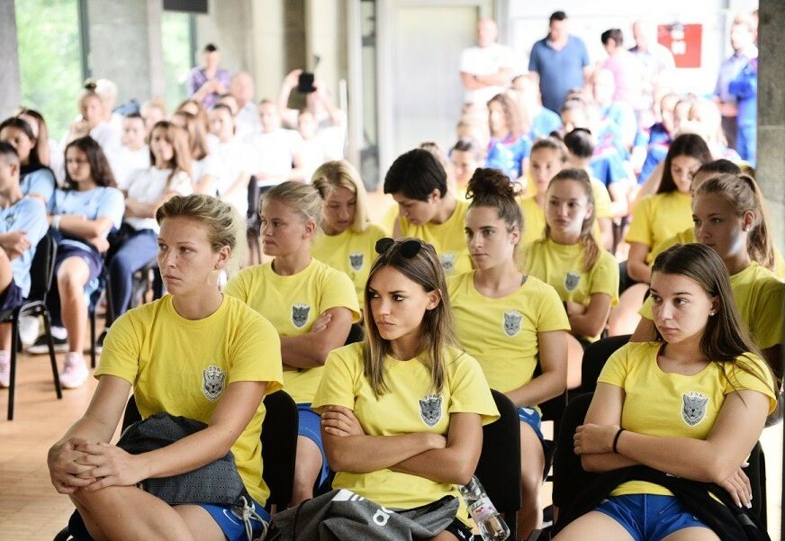 SPORTSKI DAN U BANJALUCI Počinje prvi ženski fudbalski turnir