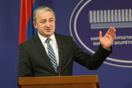 Borenović: Zauzeti jedinstven stav O DANU REPUBLIKE