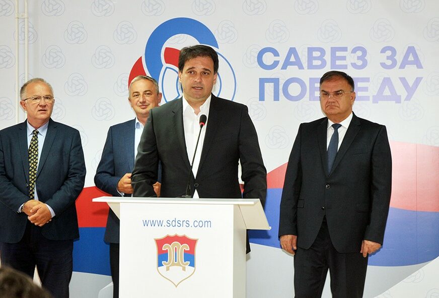 “UDRI SVAKOG KO NEMA ČLANSKU KARTU SNSD-a” SzP reagovao na INCIDENT između Dodika i Stanivukovića
