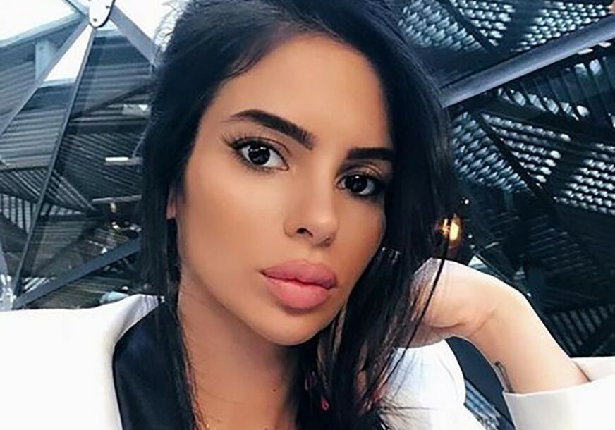 POKLON "TEŽAK" 10 MILIONA EVRA Fudbaler NEĆE DA SE ŽENI, ali je obezbijedio budućnost DJEVOJKE