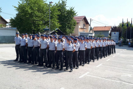 Zakletvu položilo 100 kadeta Granične policije BiH