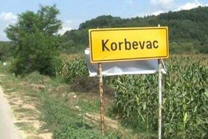 "STAVIO MI JE NOŽ POD GRLO" Maskirani muškarac izlazi iz kukuruza i napada žene u selu kod Vranja