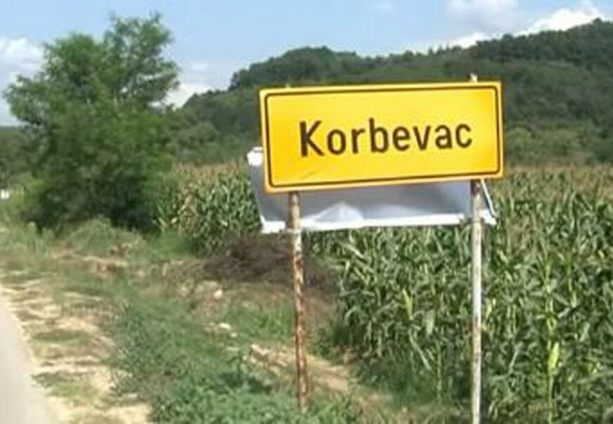 "STAVIO MI JE NOŽ POD GRLO" Maskirani muškarac izlazi iz kukuruza i napada žene u selu kod Vranja