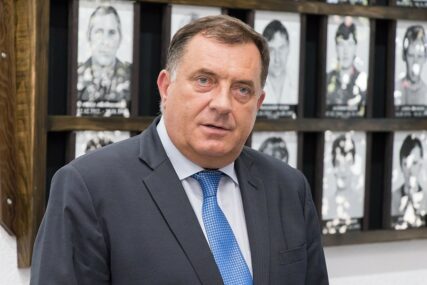 Dodik: Lobiram za UKIDANJE institucije visokog predstavnika