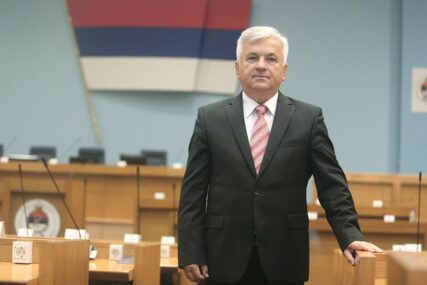 Nedeljko Čubrilović za SRPSKAINFO: Istina o Srebrenici važna za budućnost BiH