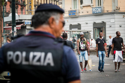 NAJVEĆA EVAKUACIJA U DOBA MIRA U Italiji evakuisano 54.000 ljudi zbog BOMBE