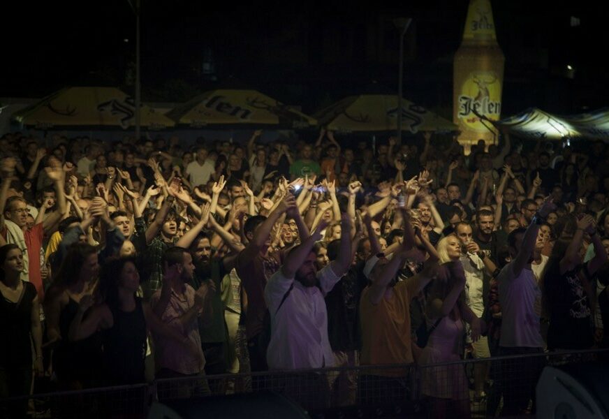 Besplatno putovanje vozom na "Ša fest"