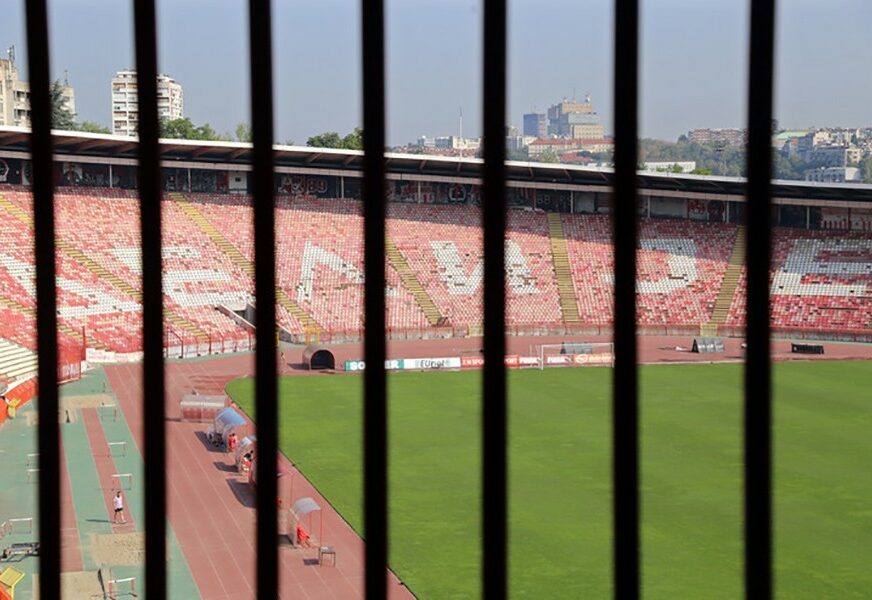 UEFA žestoko odgovorila: Fudbalski savez Srbije kažnjen zbog rasističkog ponašanja navijača