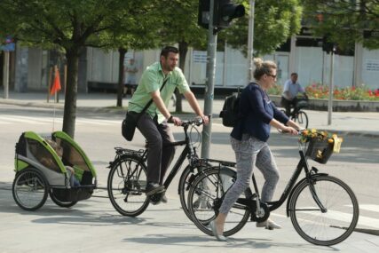 Bicikli se vraćaju na banjalučke ulice: Dvotočkaši postaju sve popularnije prevozno sredstvo stanovnika glavnog grada Srpske