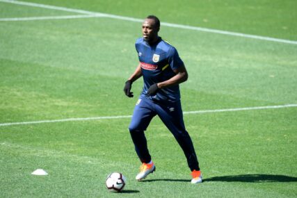 Bolt: Sanjam da igram za Mančester junajted