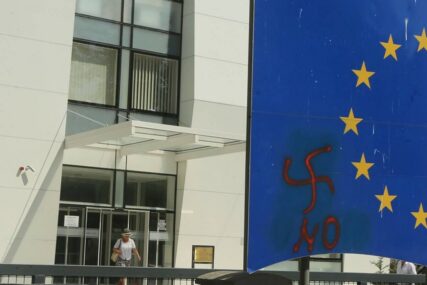 Treća SVASTIKA za mjesec i po dana u Banjaluci