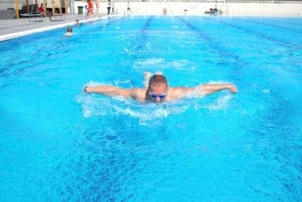 NAJBOLJA FIZIČKA AKTIVNOST Ovog ljeta izdvojite više vremena za plivanje, isplati se
