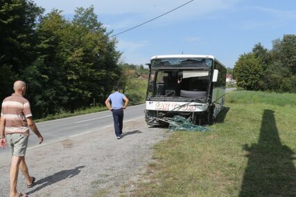 OČEVIDAC STRAVIČNE NESREĆE "Iz autobusa smo izvlačili putnike OBLIVENE KRVLJU"