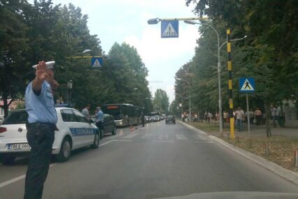 Nesreća u Banjaluci: Povrijeđena žena na pješačkom prelazu kod PMF-a