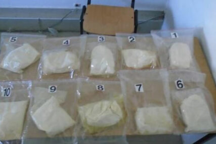 PRETRES U TUZLI Pronađeno više od dva kilograma spida, uhapšen muškarac