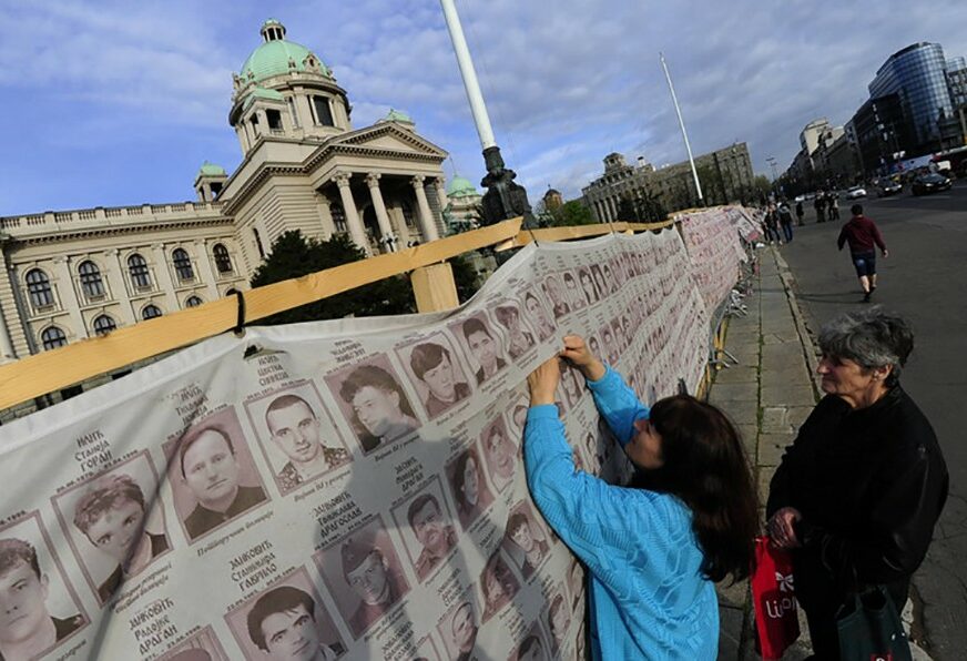 Francuski “Figaro”: Solidarnost sa Srbima na Kosovu nije zločin