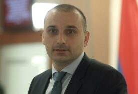 BANJAC DODIKOVO OBRAĆANJE OCIJENIO POZITIVNIM “Došlo vrijeme da srpski političari mogu da kažu šta misle”