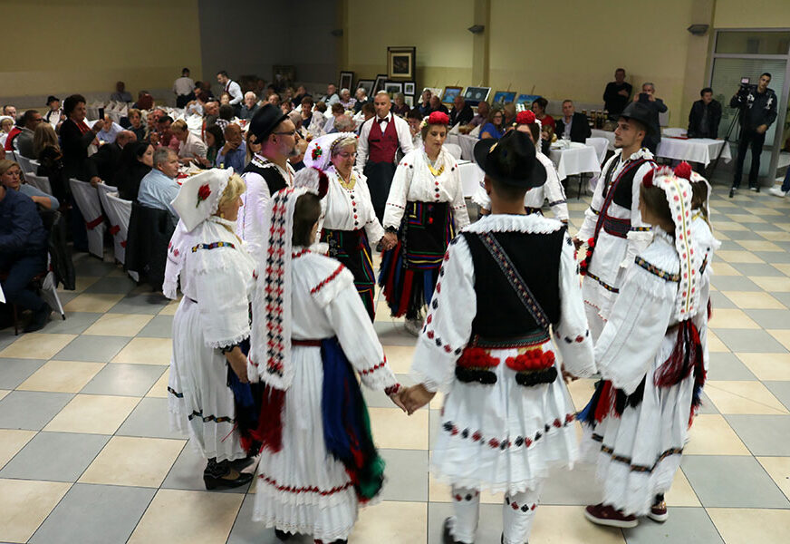 U Derventi održane Sedme posavske večeri