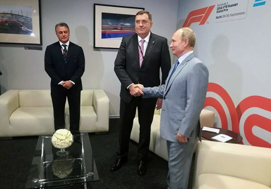Dodik čestitao rođendan Putinu